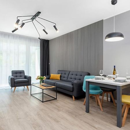 Modern City Center Apartments By Noclegi Renters Poznan Exterior photo
