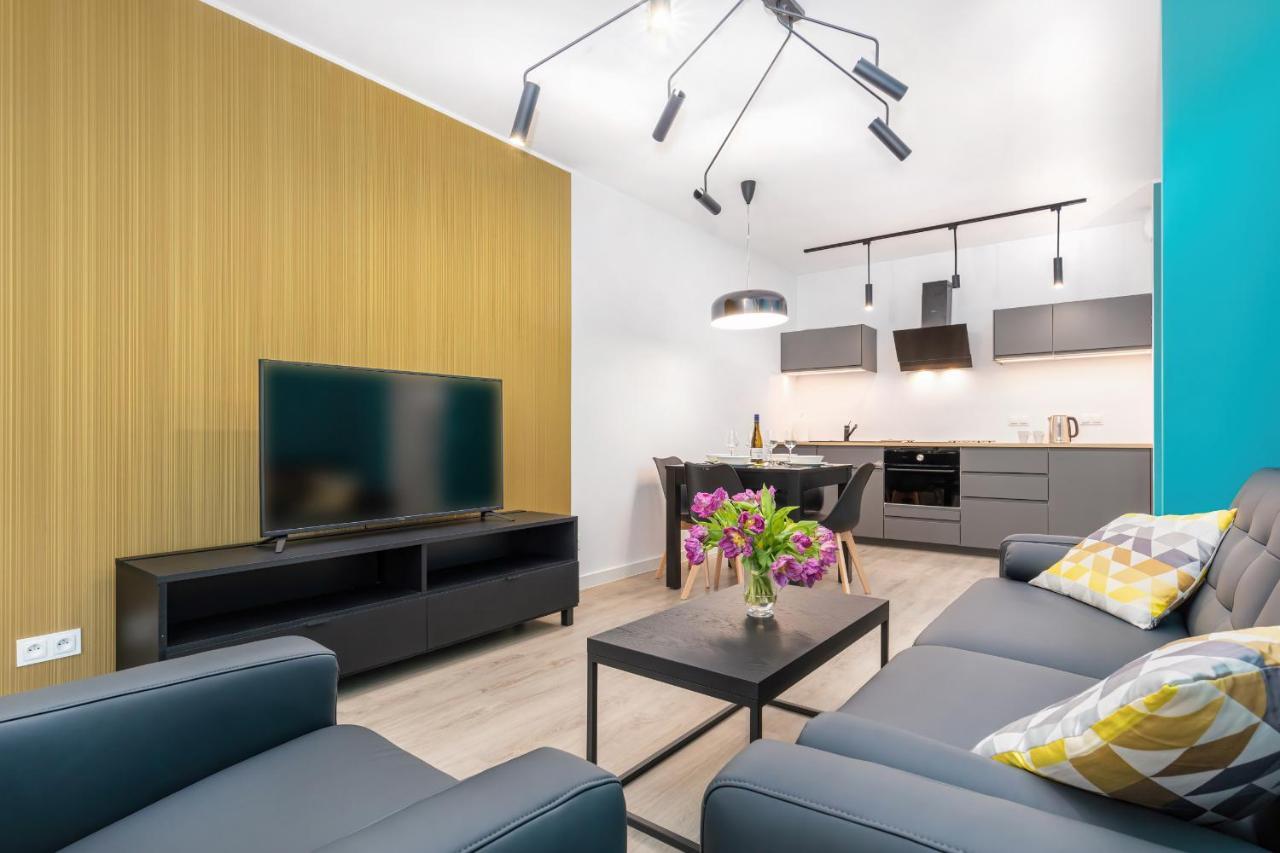 Modern City Center Apartments By Noclegi Renters Poznan Exterior photo