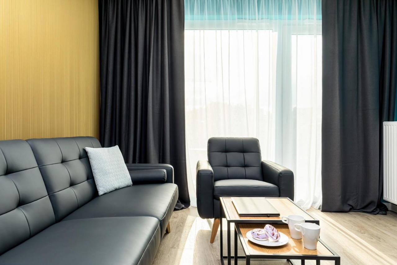Modern City Center Apartments By Noclegi Renters Poznan Exterior photo