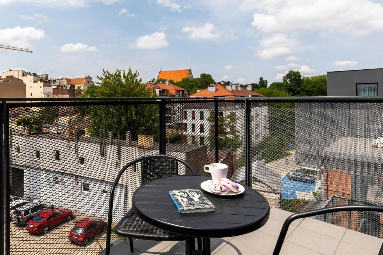 Modern City Center Apartments By Noclegi Renters Poznan Exterior photo