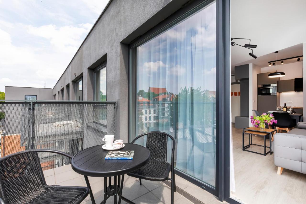 Modern City Center Apartments By Noclegi Renters Poznan Exterior photo