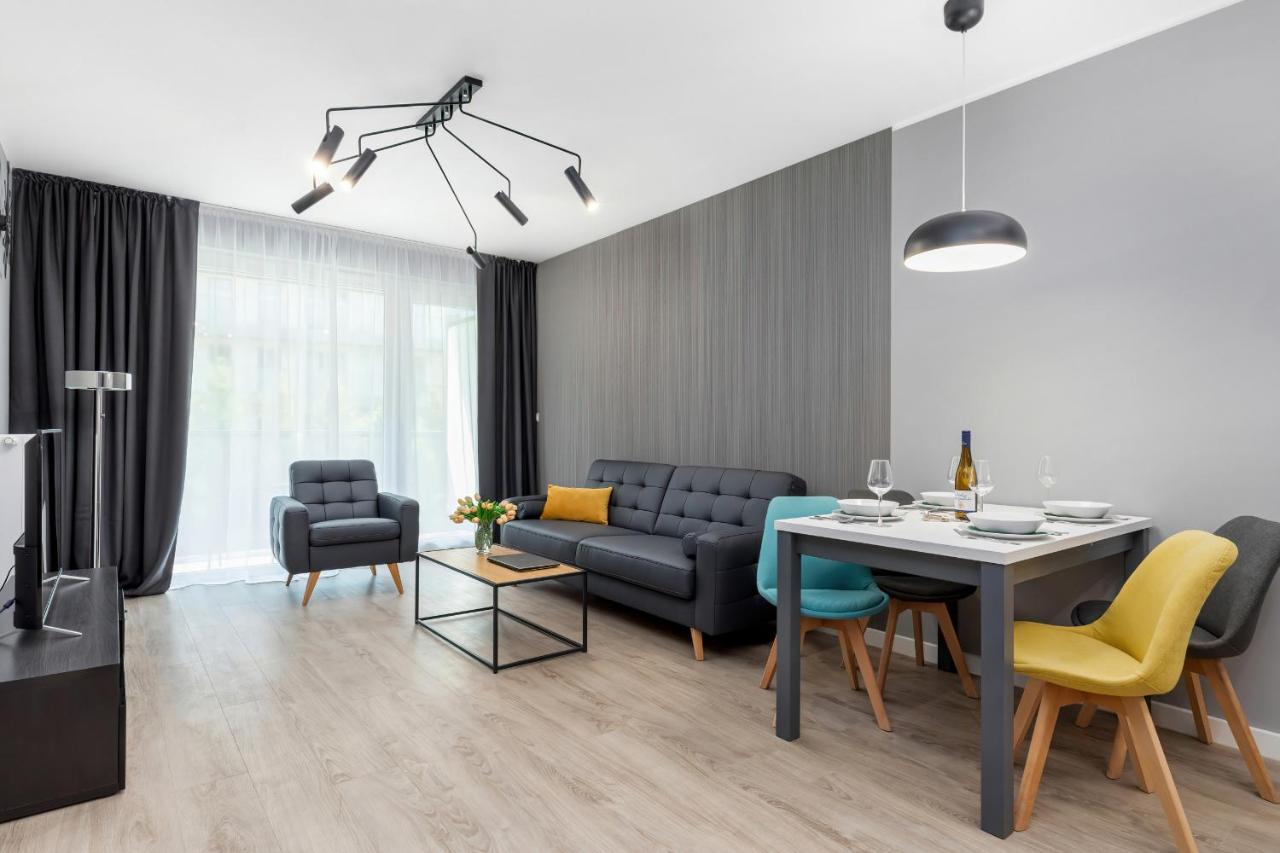 Modern City Center Apartments By Noclegi Renters Poznan Exterior photo