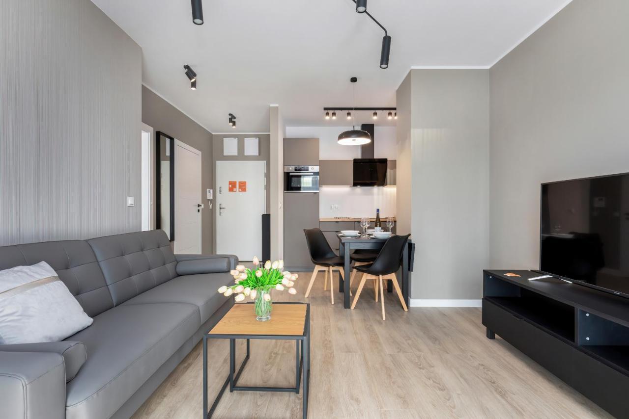 Modern City Center Apartments By Noclegi Renters Poznan Exterior photo